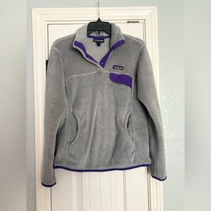 Patagonia Jacket Womens Size Medium Gray and Purple Snap-T Fleece Pullover